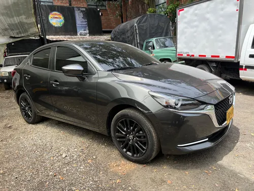 Mazda 2 Grand touring LX