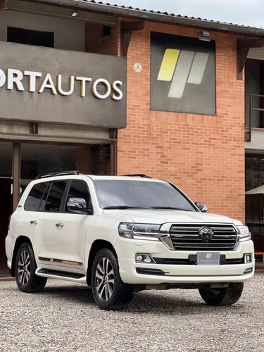 Toyota Lc200 Sahara Excalibur 2018 blindada 