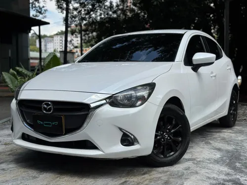 Mazda 2 Touring 2019