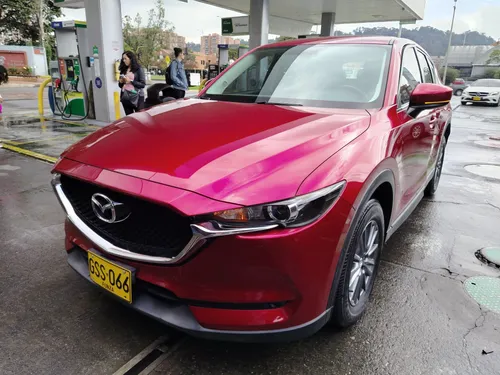 Mazda CX5 Touring AT 2.0 modelo 2021 con 24.000 kms