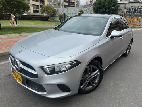 Mercedes Benz A200 progressive 1.3 TURBO 2019