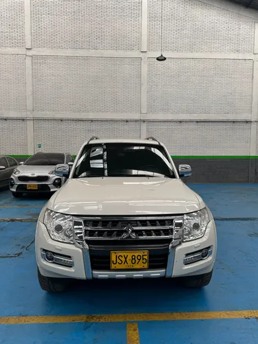 Mitsubishi Montero 2020 versión japonesa completamente.