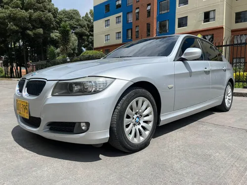 BMW 320I MODELO 2009 PERFECTO 
