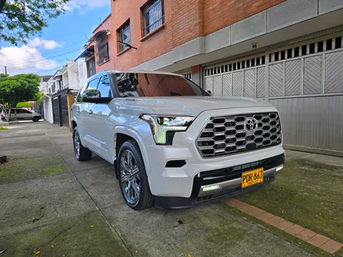 Toyota sequoia capstone blindado 2 plus 