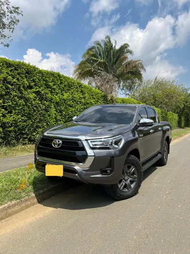 Toyota Hilux 4.000 Gasolina SRX Blindada