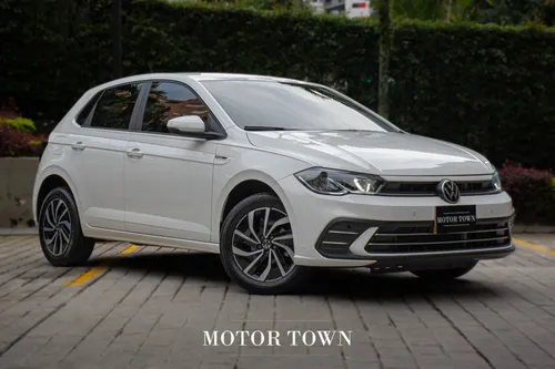 VOLKSWAGEN POLO HIGHLINE 2025