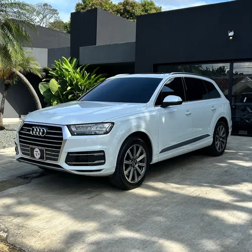 AUDI Q7 QUATTRO PROGRESSIVE