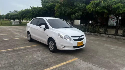 CHEVROLET SAIL LT 2015
