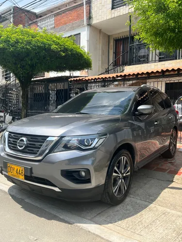  Nissan Pathfinder 2017  Full Equipo  Único Dueo 