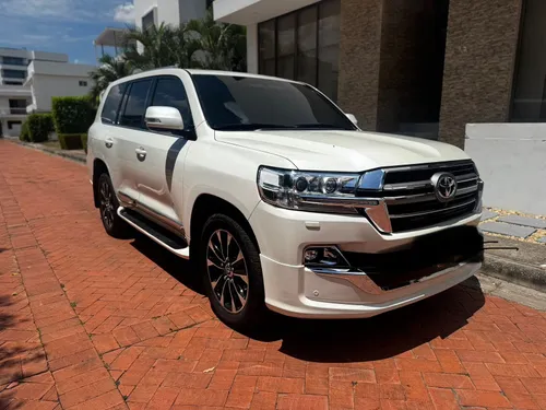 Toyota Lc200 Sahara  VX 2020