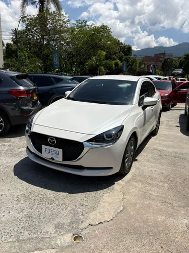 MAZDA 2 TOURING
