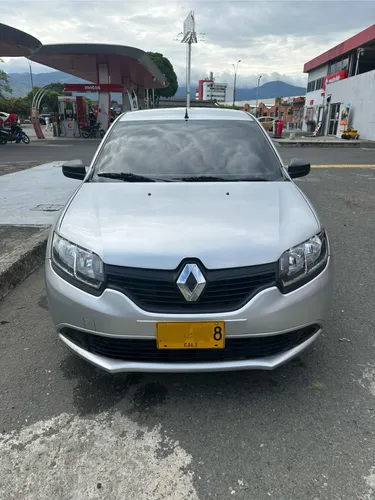 Renault sandero autentique 2018