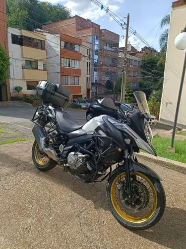 Suzuki VSTROM 650 XT 2020