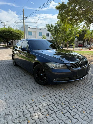 BMW 325i E90