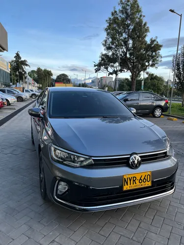 Volkswagen Virtus 2025 Comfortline COMO NUEVO