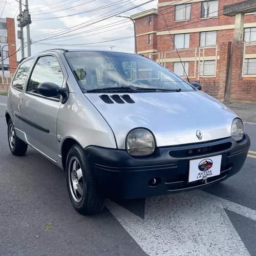 RENAULT TWINGO ACCESS 1.2cc AA    MOD 2010