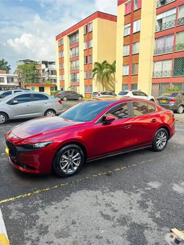 Mazda 3 Touring 2022 2.0 Skyactiv-G Mecánico