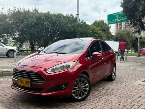FORD FIESTA TITANIUM 2017
