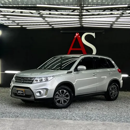SUZUKI VITARA LIVE PLATEADA 1.6 2018