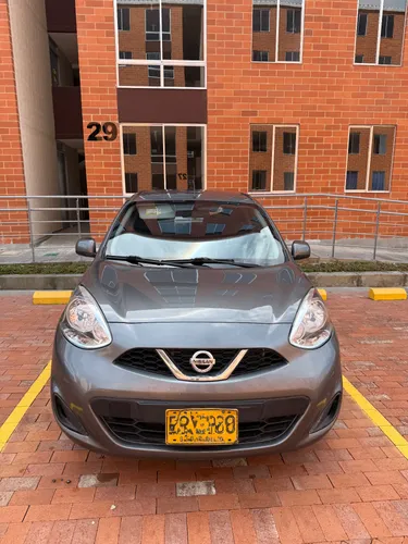 Nissan march 2020 automático 