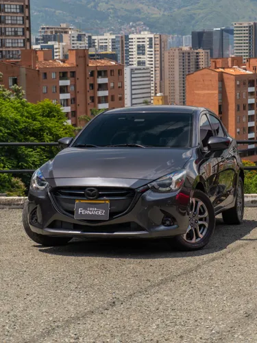 Mazda 2 Grand Touring LX 2020 