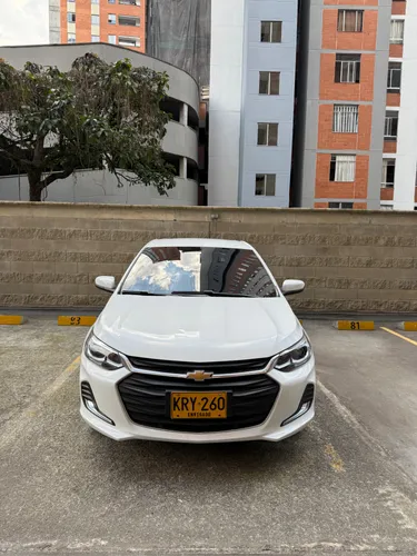 Chevrolet Onix Premier turbo modelo 2022