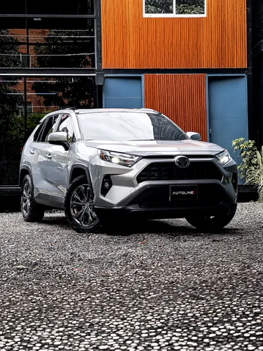 Toyota Rav4 XLE Hybrid e-AWD B2 2024