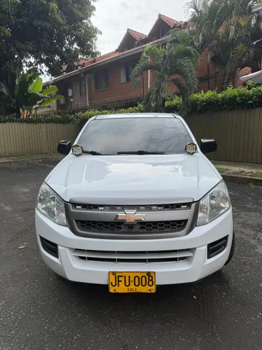 Chevrolet dmax turbo diesel 4x2 2016 al día 