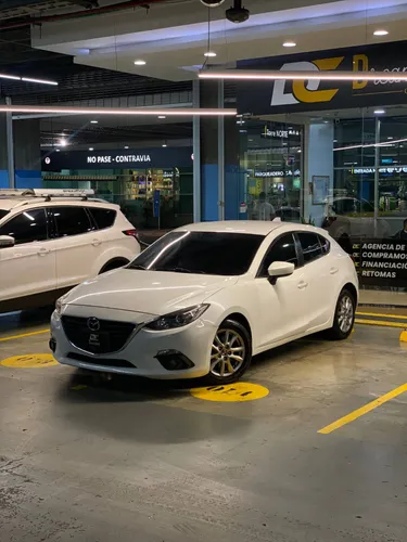 MAZDA 3 SPORT TOURING AT