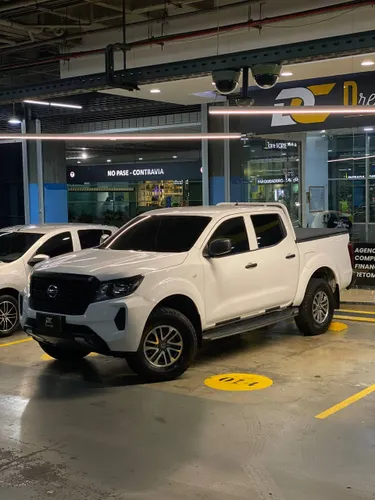 NISSAN FRONTIER SABANERA
