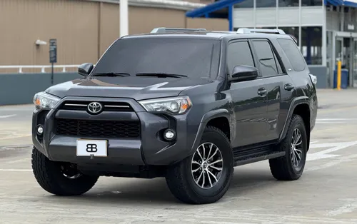 TOYOTA 4RUNNER SR5 