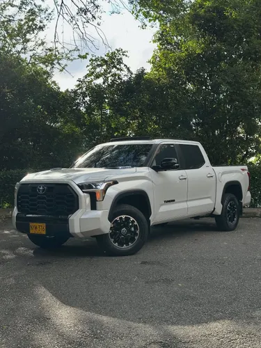 TOYOTA TUNDRA LIMITED TRD HÍBRIDA 2024