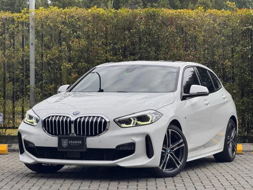 BMW 118i PAQUETE M -2021-