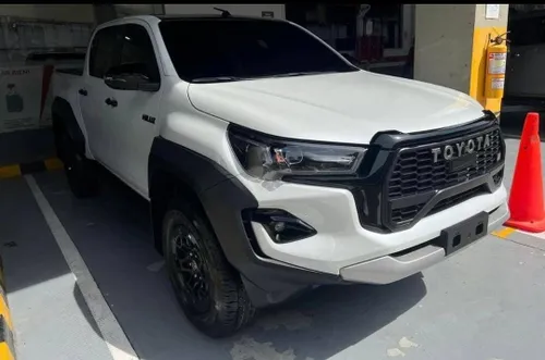 Toyota Hilux GR 2026