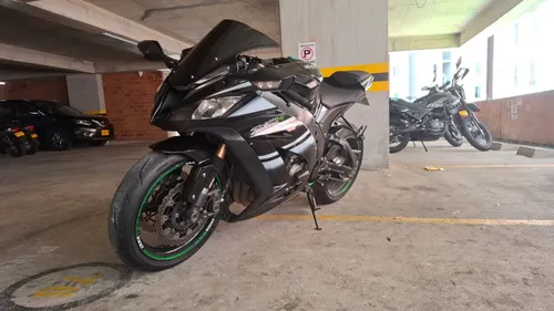 Kawasaki Ninja ZX-10R 2011