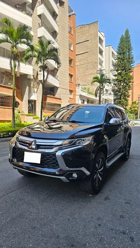 MITSUBISHI- Montero Sport 2.5 cc