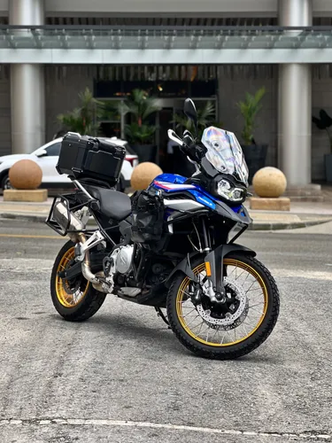 BMW F850 R