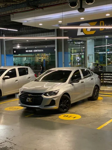 CHEVROLET ONIX LT AT