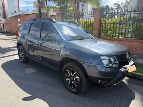 Renault Duster Polar 4x4 MT 2.0