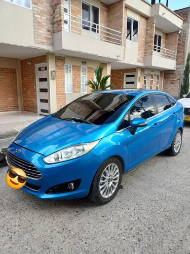 Ford fiesta 1.6 Titanium at 2014