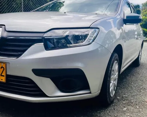 Renault Logan Life Plus 2024