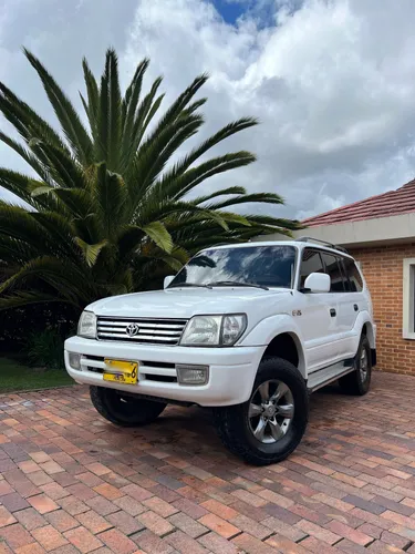 Toyota Prado Europea diesel blindada