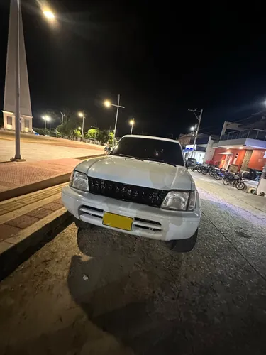 Toyota prado vx 2006 5 puertas 