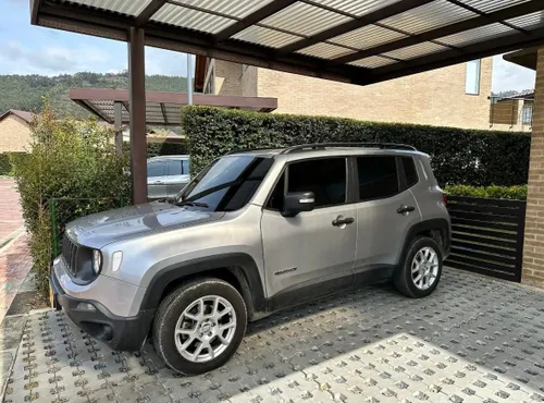 Jeep renegade sport