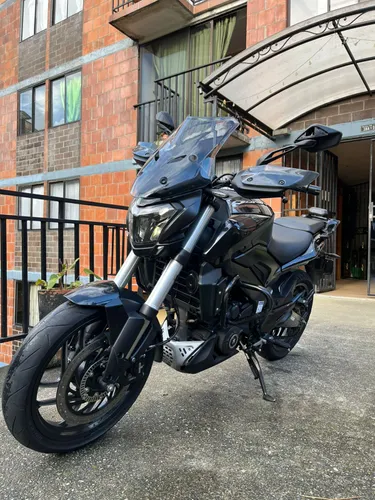 BAJAJ DOMINAR 400 TOURING 2024