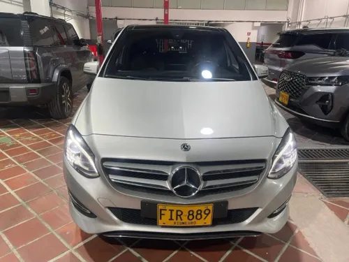 Mercedes Benz B180 2019