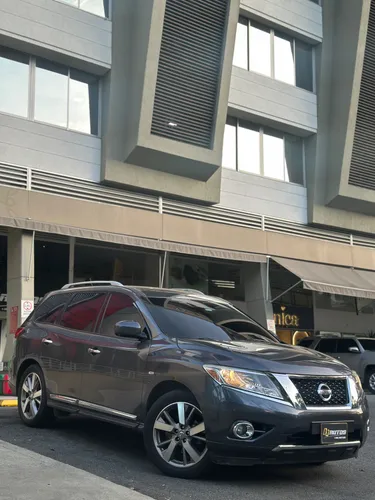 NISSAN PATHFINDER EXCLUSIVE