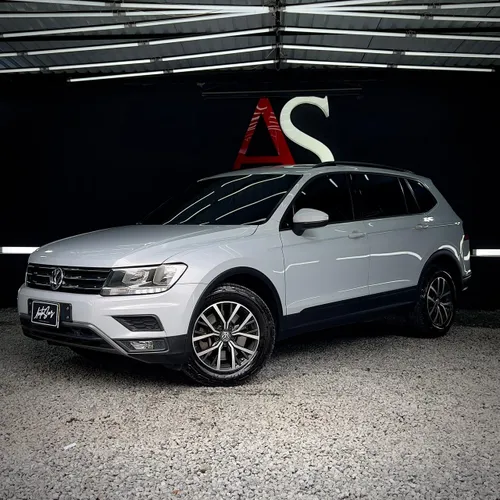 VOLKSWAGEN TIGUAN ALL SPACE TRENDLINE PLATA 2.0 TURBO 2019 AT