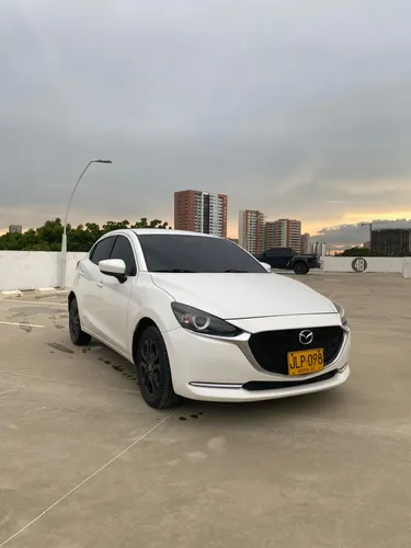 MAZDA 2 GRAND TOURING LX 2021