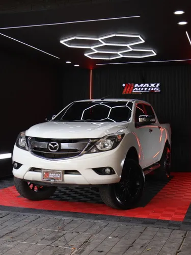 MAZDA BT50 ALL NEW PROFESSION 2018 3.2L BLANCA KMS 112.600